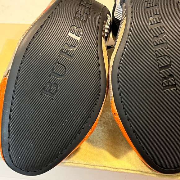 BURBERRY NWT AUTHENTIC GENUINE LEATHER HOUSE CHECK BALLET FLATS - Picture 16 of 17